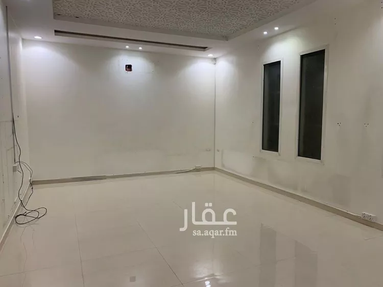 فيلا للإيجار في شارع محمد الرباحي, حي الرمال, مدينة الرياض, منطقة الرياض صورة 4