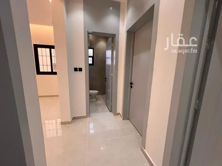 دور للبيع في شارع طريق خريص, حي الجنادرية, مدينة الرياض, منطقة الرياض صورة 4