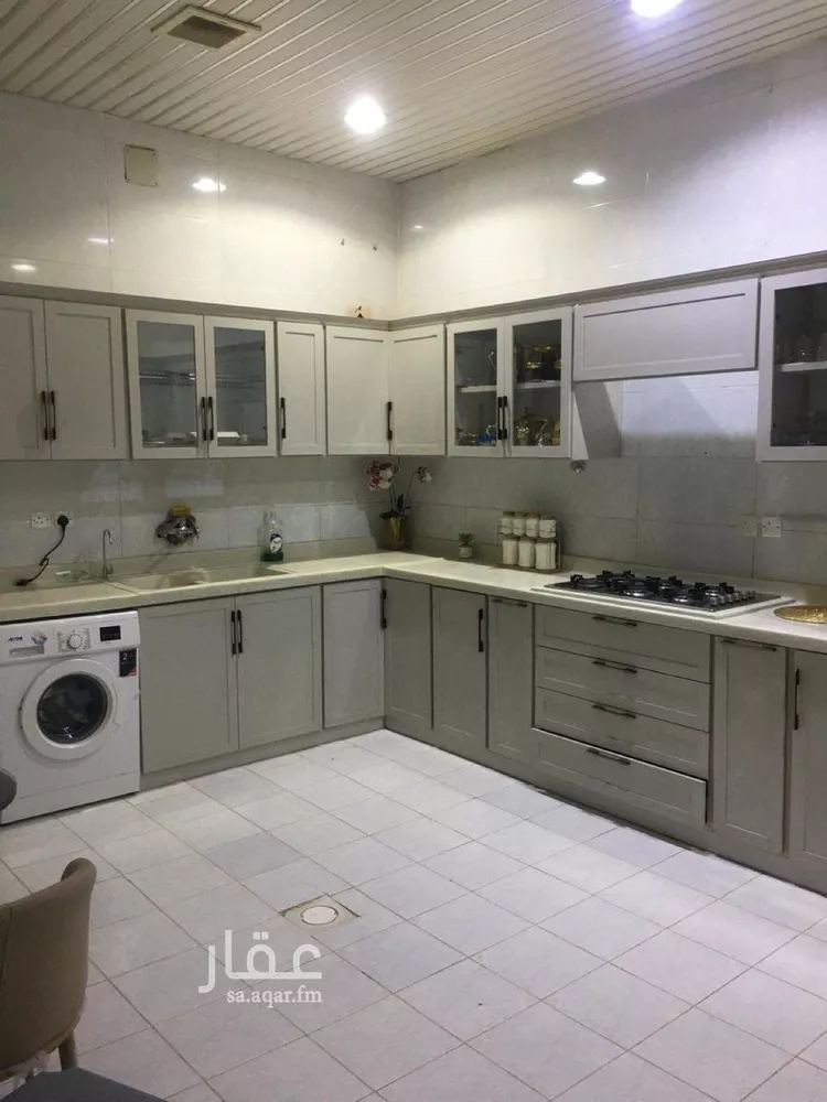 فيلا للإيجار في شارع عبدالحي كمال, حي الرمال, مدينة الرياض, منطقة الرياض صورة 4