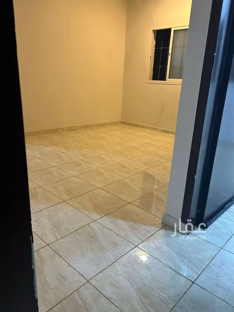 شقة للإيجار في شارع خارجة بن سعيد, حي الرمال, مدينة الرياض, منطقة الرياض 6