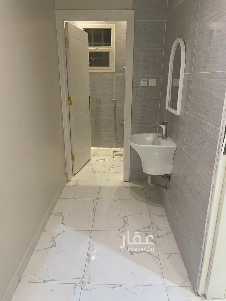 شقة للإيجار في شارع يحيى الصنهاجي, حي الرمال, مدينة الرياض, منطقة الرياض 8