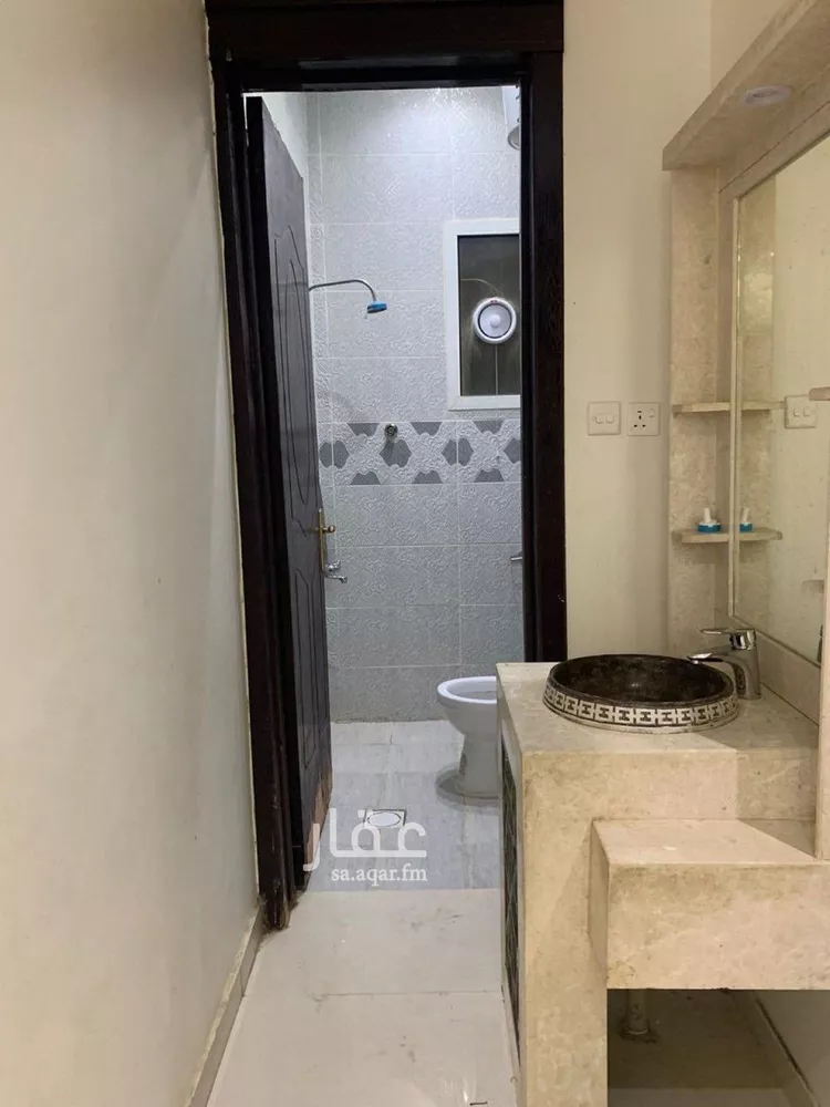 فيلا للإيجار في شارع محمد الرباحي, حي الرمال, مدينة الرياض, منطقة الرياض صورة 5