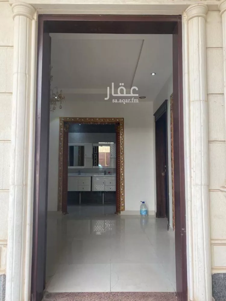 فيلا للإيجار في شارع السيد عبدالله شطا, حي الرمال, مدينة الرياض, منطقة الرياض صورة 4