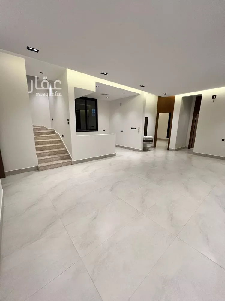 فيلا للإيجار في شارع حمزة بن القاسم, حي الرمال, مدينة الرياض, منطقة الرياض 8