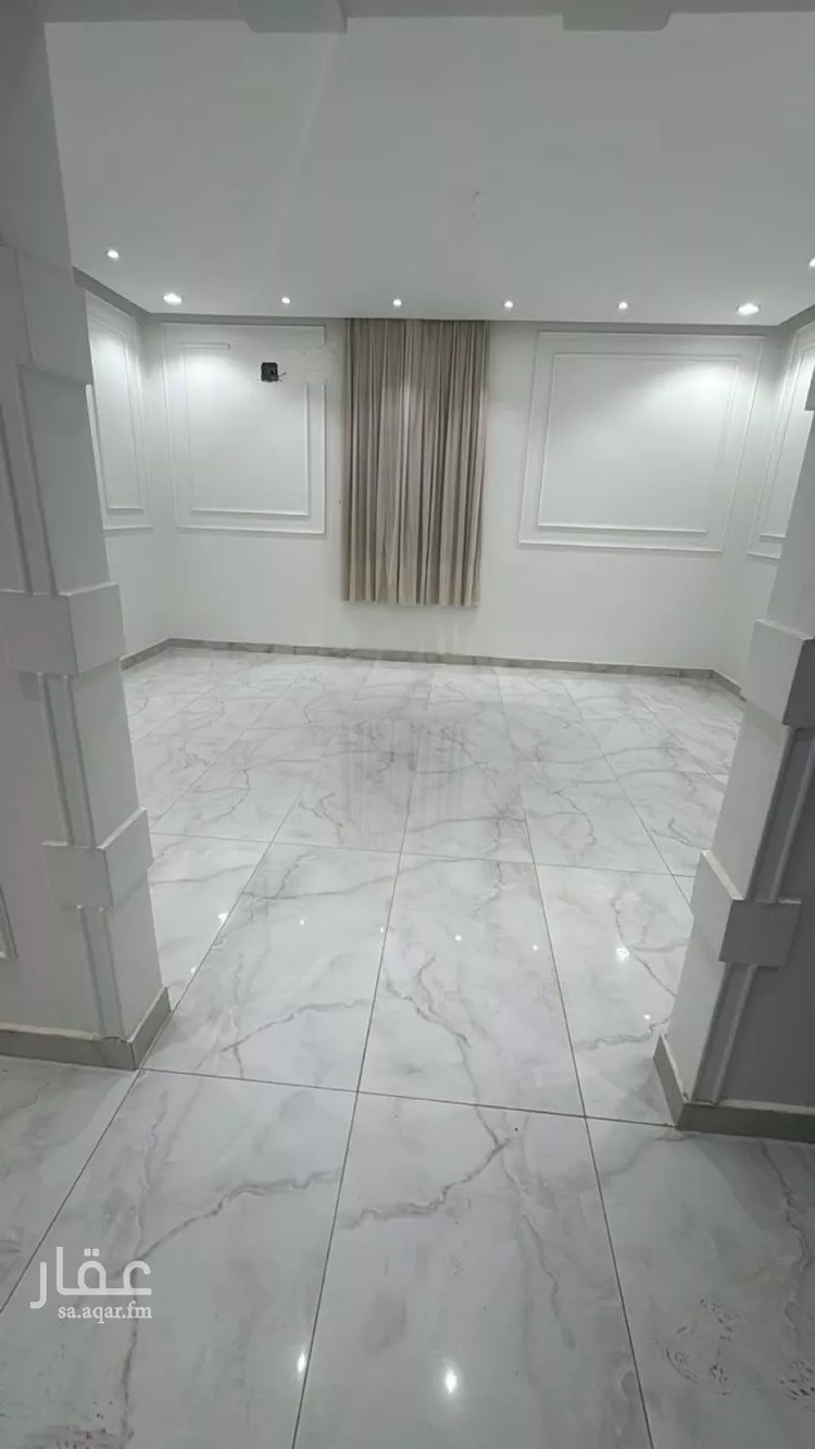 Floor for Rent in Riyadh Ar Rimal 8