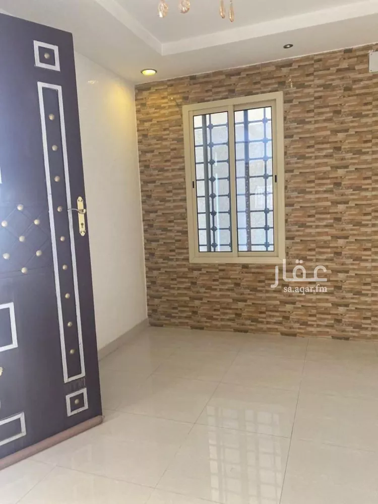 فيلا للإيجار في شارع محمد بن عبدالواحد الطبري, حي الرمال, مدينة الرياض, منطقة الرياض