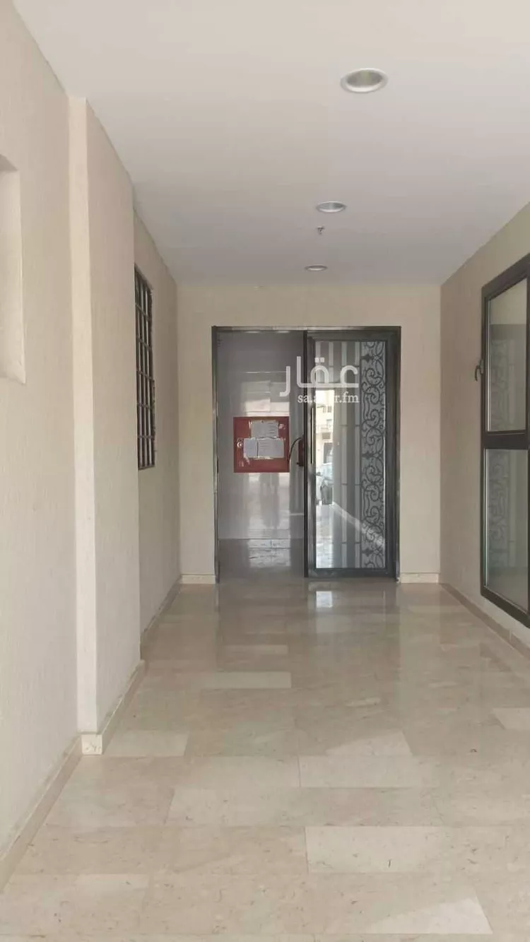 عمارة للإيجار في شارع السحاب, حي الدار البيضاء, مدينة الرياض, منطقة الرياض صورة 2