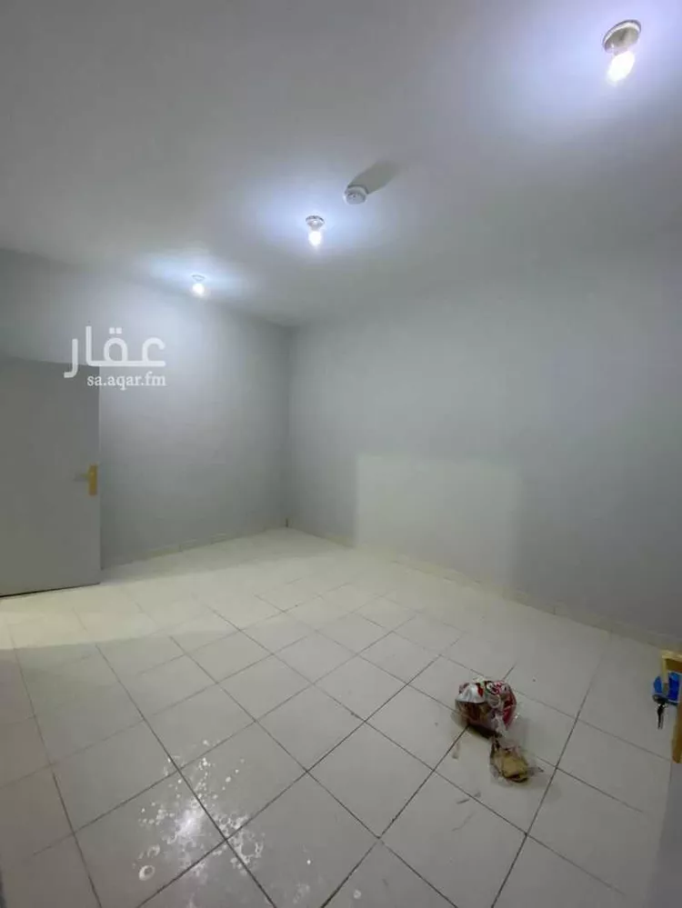 عمارة للإيجار في شارع عسير, حي ظهرة لبن, مدينة الرياض, منطقة الرياض