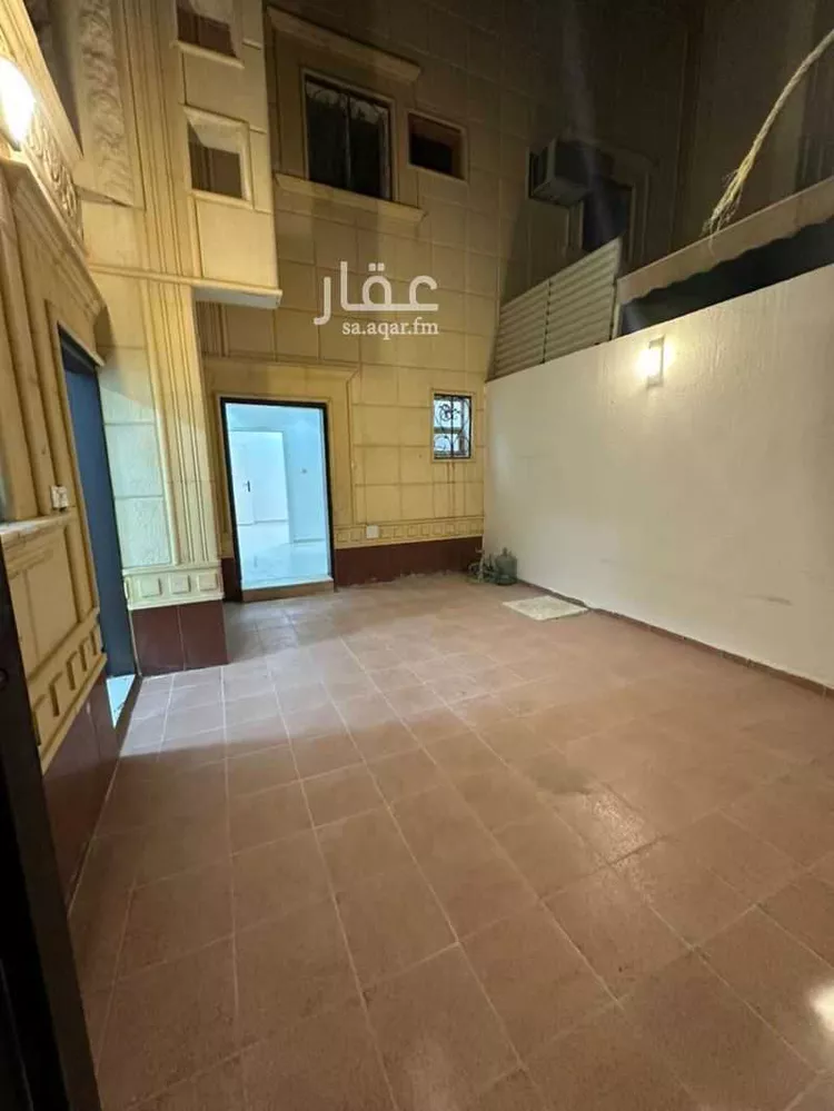 فيلا للإيجار في شارع البدور, حي الدار البيضاء, مدينة الرياض, منطقة الرياض صورة 4