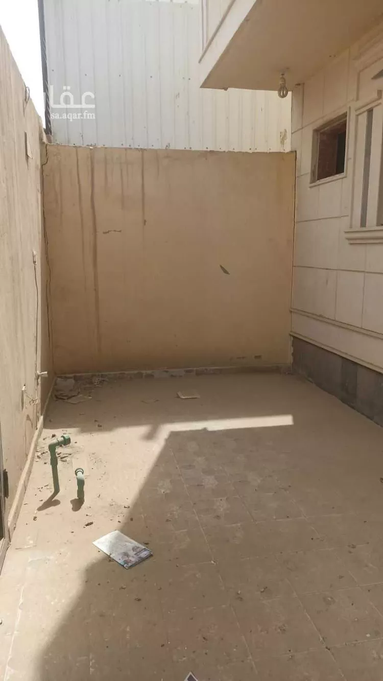 فيلا للبيع في شارع الأنماطي, حي الدار البيضاء, مدينة الرياض, منطقة الرياض صورة 3