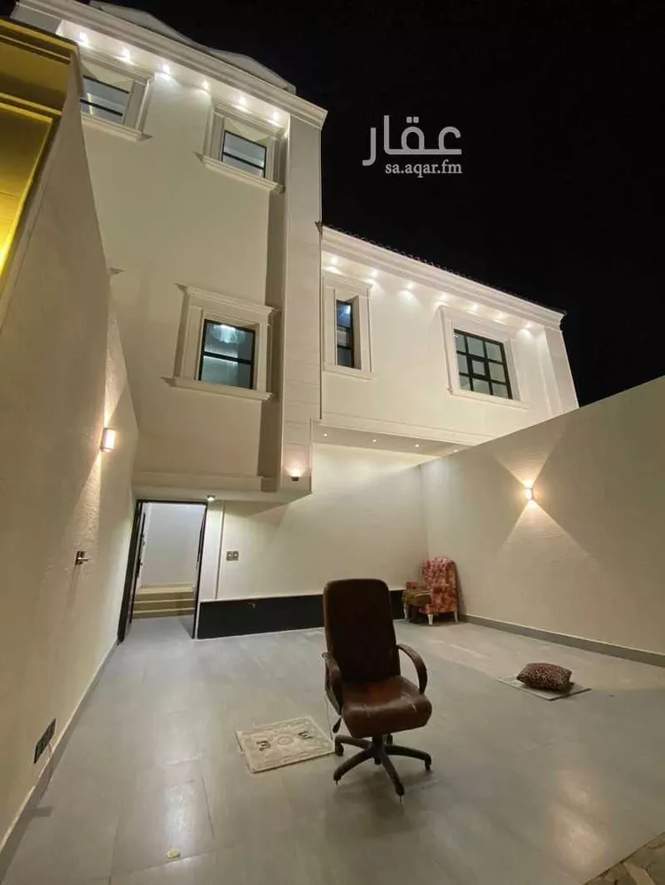 دور للبيع في شارع ابن يوسف, حي بدر, مدينة الرياض, منطقة الرياض