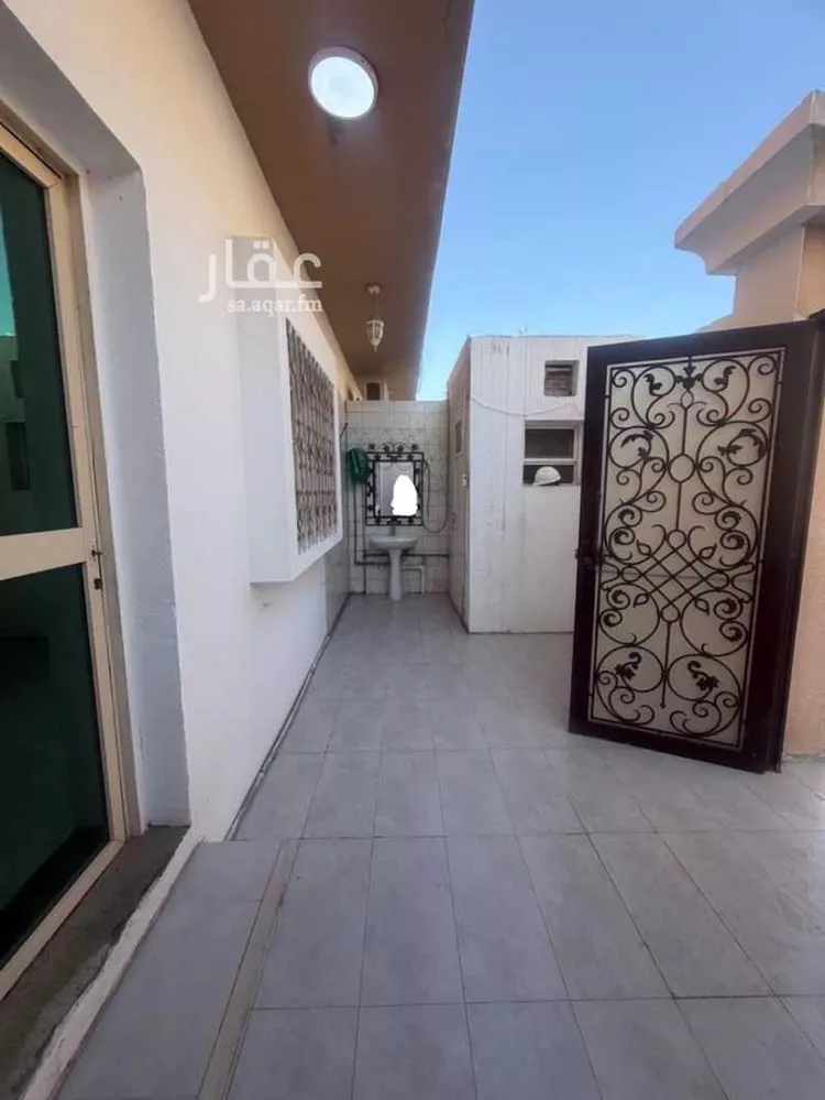 شقة للبيع في شارع 37أ, حي الراكة الجنوبية, مدينة الخبر, المنطقة الشرقية صورة 3