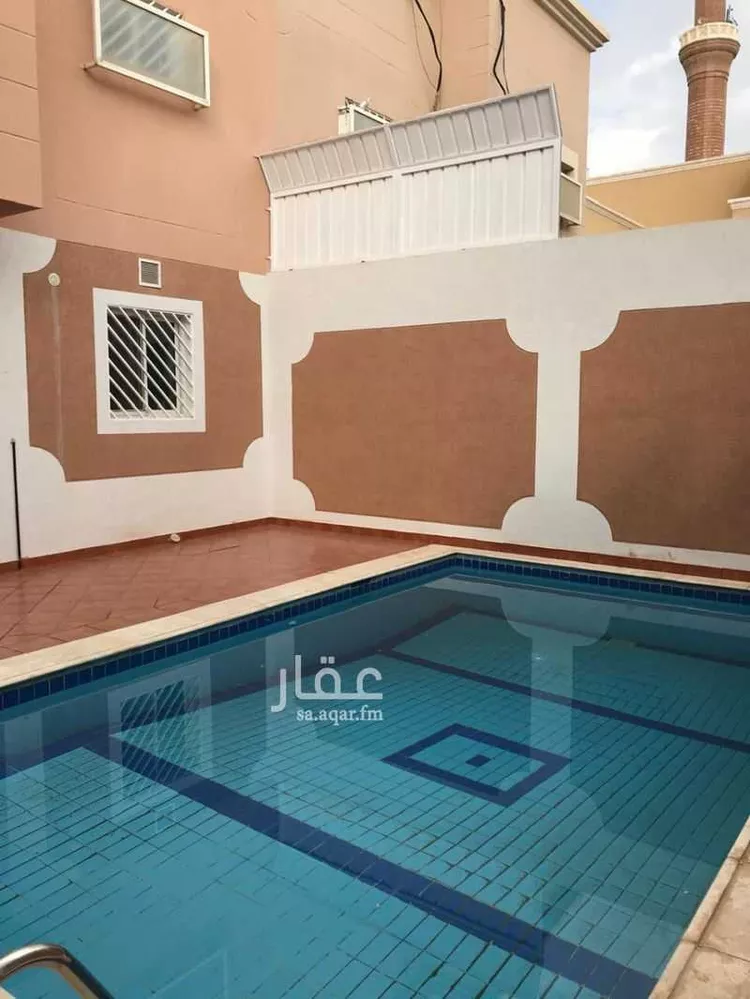 فيلا للإيجار في شارع طريق الملك عبدالعزيز الفرعي, حي الورود, مدينة الرياض, منطقة الرياض صورة 2