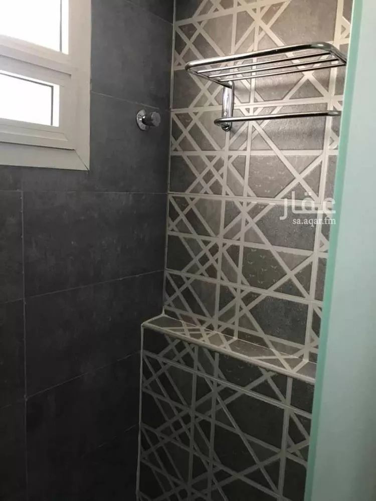 فيلا للإيجار في شارع طريق الملك عبدالعزيز الفرعي, حي الورود, مدينة الرياض, منطقة الرياض 17