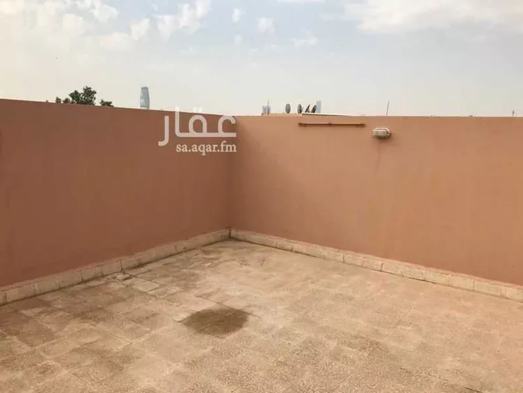 فيلا للإيجار في شارع طريق الملك عبدالعزيز الفرعي, حي الورود, مدينة الرياض, منطقة الرياض 25