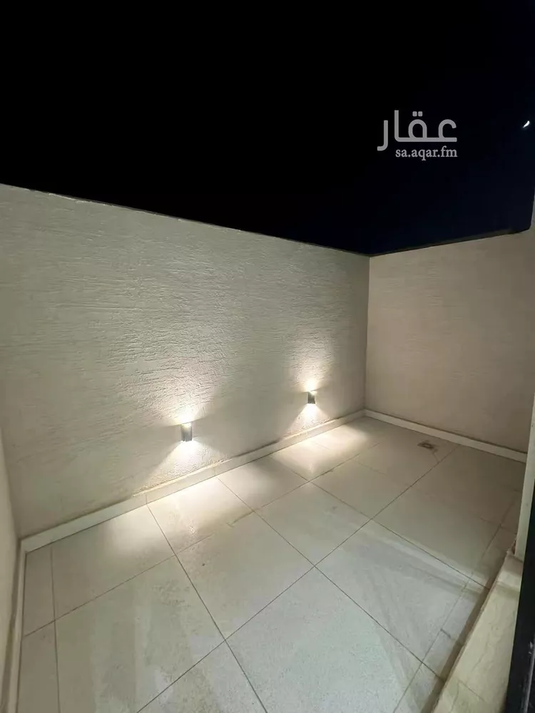 شقة للبيع في شارع ابي محمد المقدسي, حي الجنادرية, مدينة الرياض, منطقة الرياض 7