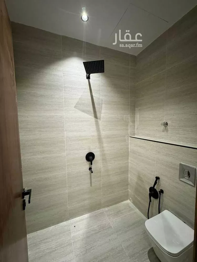 شقة للبيع في شارع الشلال, حي المعيزيلة, مدينة الرياض, منطقة الرياض 6