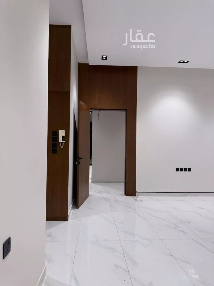 فيلا للبيع في شارع جميل بن إسحاق, حي الخليج, مدينة الرياض, منطقة الرياض