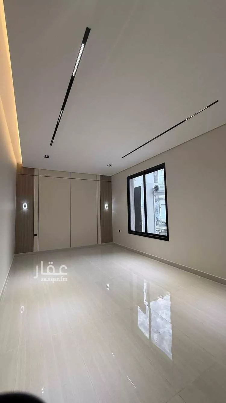 Floor for Sale in Riyadh Al Janadriyah 13