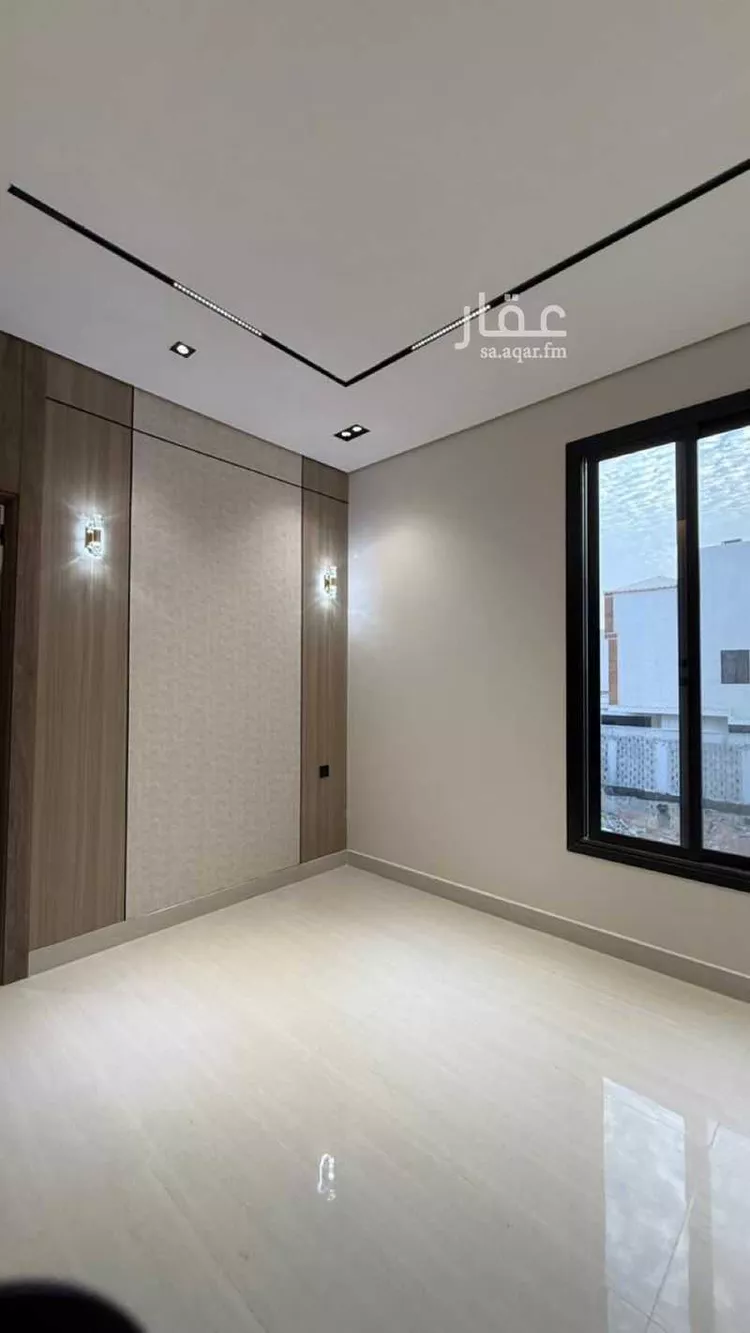 Floor for Sale in Riyadh Al Janadriyah 11