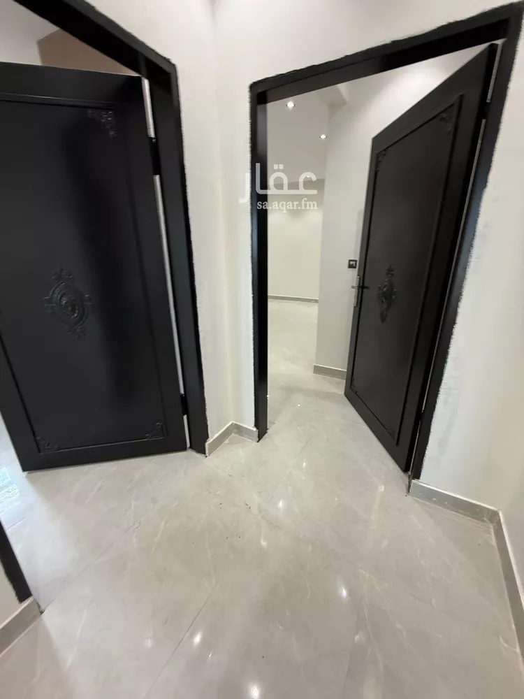 Floor for Sale in Riyadh Tuwaiq صورة 2