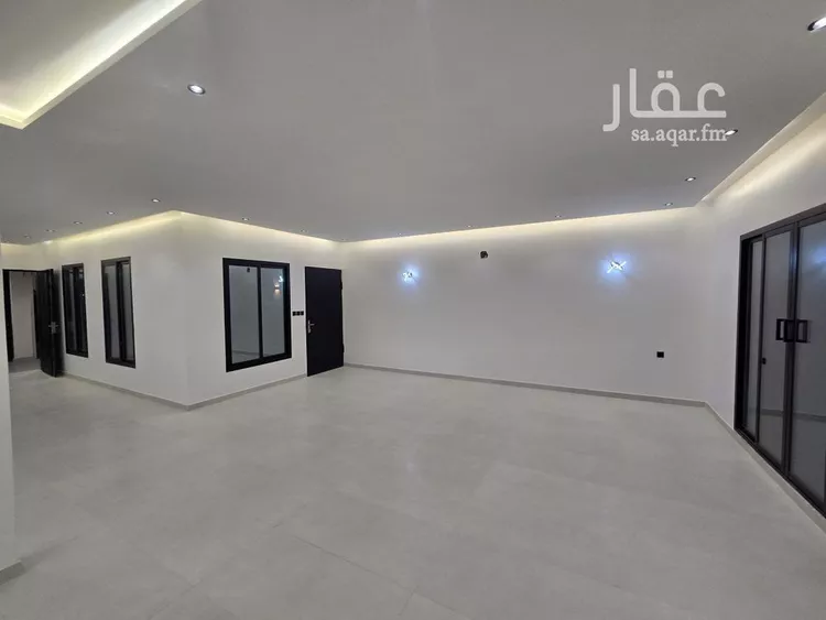 فيلا للبيع في شارع يثرب, حي شبرا, مدينة الرياض, منطقة الرياض 9