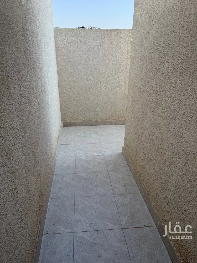 Floor for Sale in Riyadh Tuwaiq صورة 4