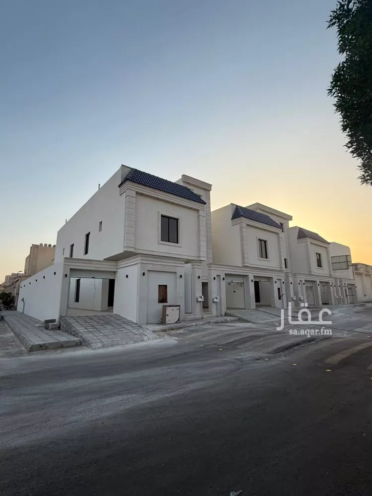 دور للبيع في شارع نافع بن أبي نجيع, حي بدر, مدينة الرياض, منطقة الرياض