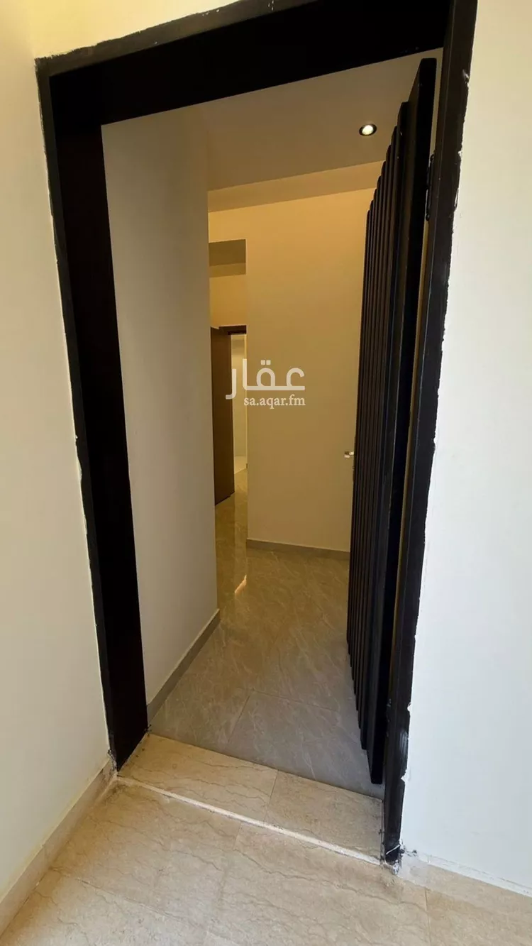 شقة للبيع في شارع يوسف بن سلام, حي بدر, مدينة الرياض, منطقة الرياض صورة 3