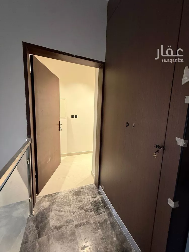 شقة للبيع في شارع عبدالملك بن سراج, حي السويدي الغربي, مدينة الرياض, منطقة الرياض صورة 5