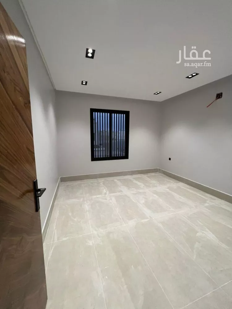 فيلا للبيع في شارع حسين الأبريقي, حي عكاظ, مدينة الرياض, منطقة الرياض صورة 5