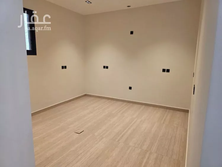 دور للبيع في شارع أبي القاسم عبدالرحيم, حي ظهرة البديعة, مدينة الرياض, منطقة الرياض 9