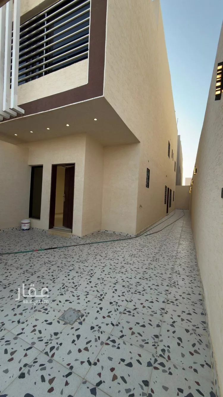 دور للبيع في شارع دنقلا, حي طيبة, مدينة الرياض, منطقة الرياض 6