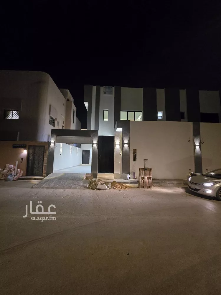 فيلا للبيع في شارع يثرب, حي شبرا, مدينة الرياض, منطقة الرياض صورة 2