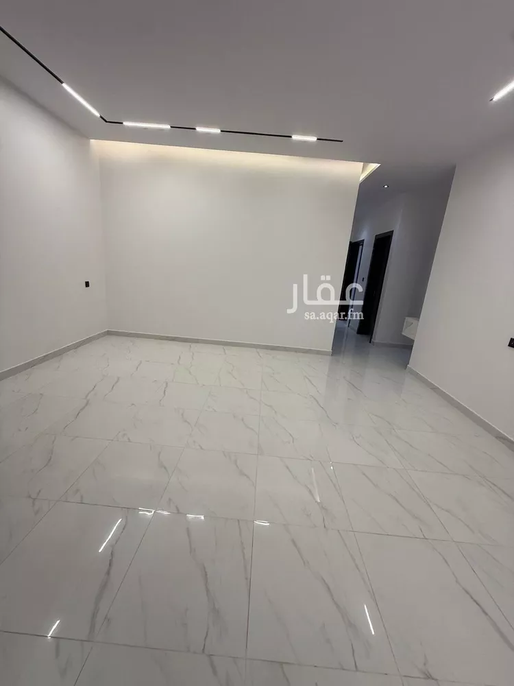 دور للبيع في شارع ابن الصقيل, حي السويدي, مدينة الرياض, منطقة الرياض صورة 4