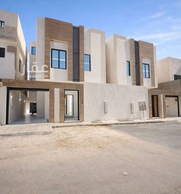 Villa for Sale in Riyadh Al Uraija Al Wusta