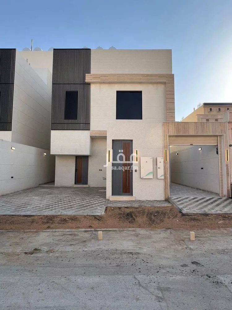 Floor for Sale in Riyadh Tuwaiq