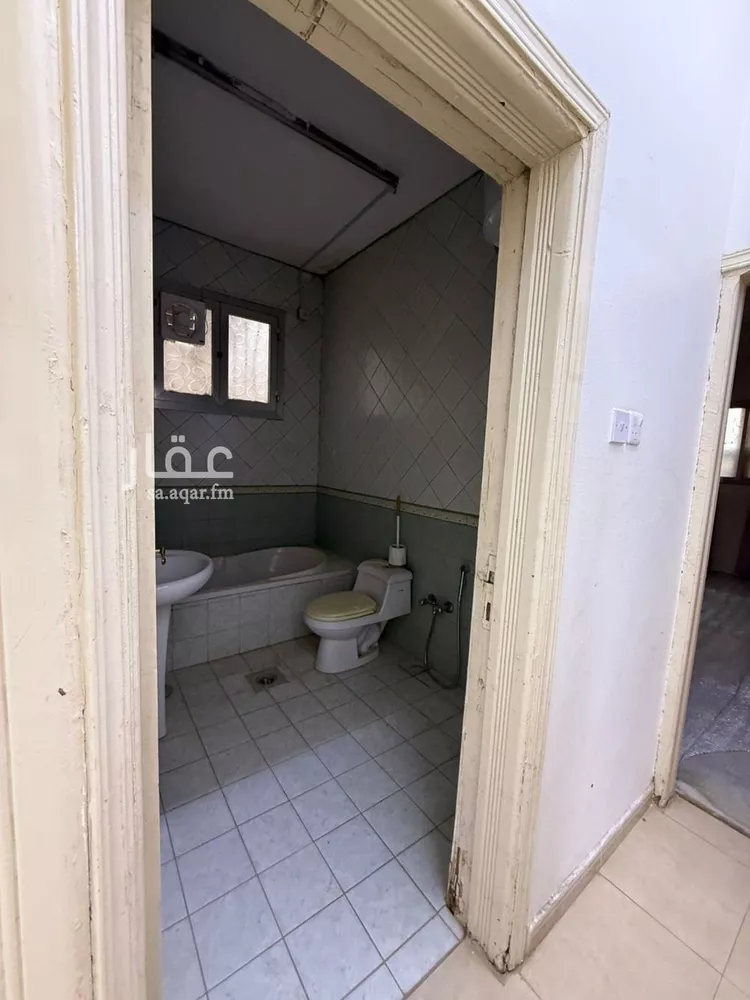 دور للإيجار في شارع أبي سعيد الأصطرخي, حي ظهرة البديعة, مدينة الرياض, منطقة الرياض صورة 3
