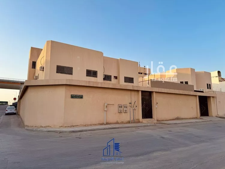 فيلا للبيع في شارع أبي بكر الصاحب, حي ظهرة البديعة, مدينة الرياض, منطقة الرياض صورة 3