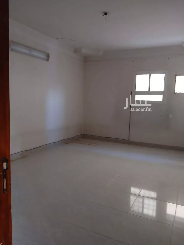 شقة للإيجار في شارع صالح المحمود, حي السويدي الغربي, مدينة الرياض, منطقة الرياض صورة 2