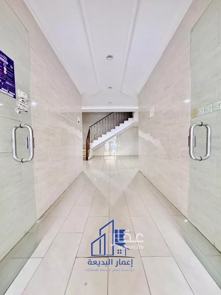 عمارة للبيع في شارع الشيخ عمر بن عبداللطيف بن عبدالرحمن, حي ظهرة البديعة, مدينة الرياض, منطقة الرياض صورة 5