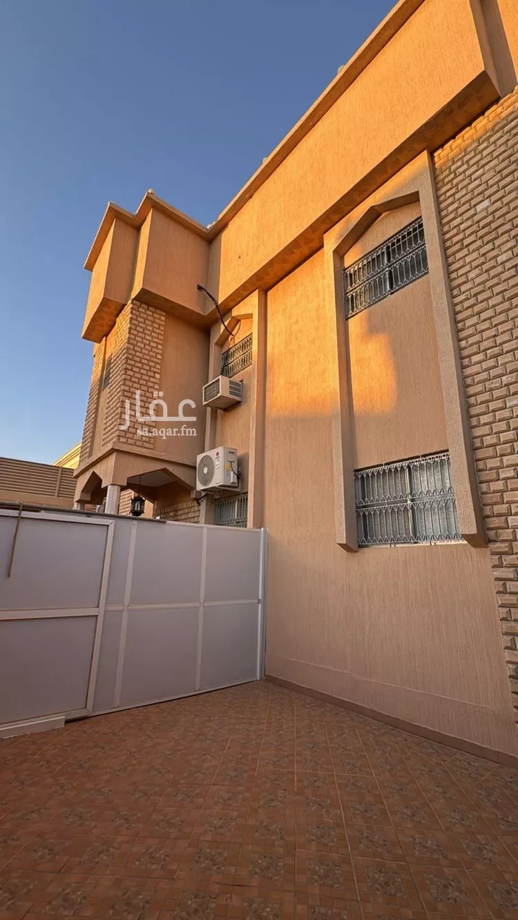 فيلا للبيع في شارع النويصفة, حي ظهرة البديعة, مدينة الرياض, منطقة الرياض 6