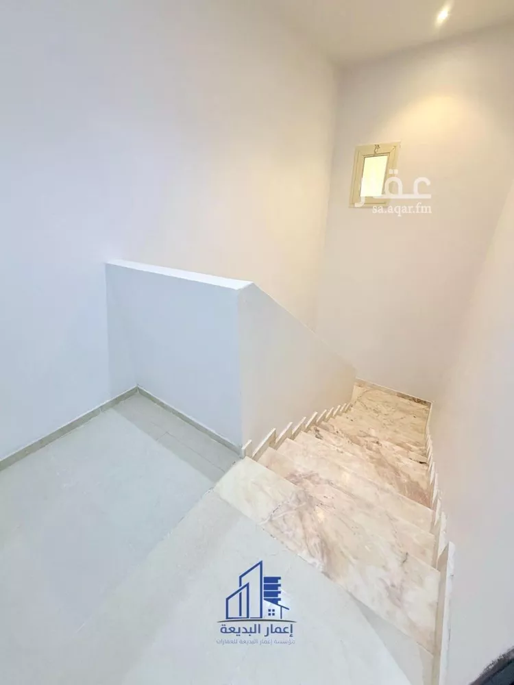 فيلا للبيع في شارع ابن القطاع, حي المهدية, مدينة الرياض, منطقة الرياض 9