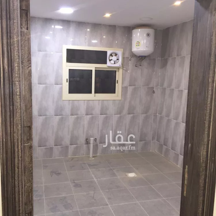 فيلا للبيع في شارع المشهد, حي ظهرة لبن, مدينة الرياض, منطقة الرياض صورة 3