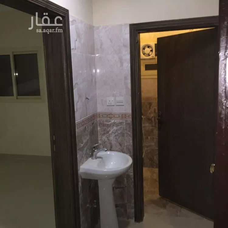 فيلا للبيع في شارع المشهد, حي ظهرة لبن, مدينة الرياض, منطقة الرياض صورة 4