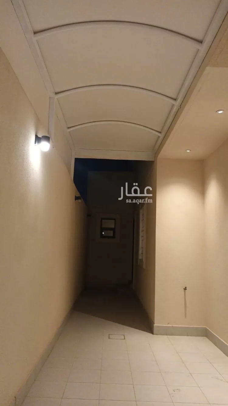 فيلا للإيجار في شارع زين الأمناء, حي ظهرة البديعة, مدينة الرياض, منطقة الرياض صورة 2