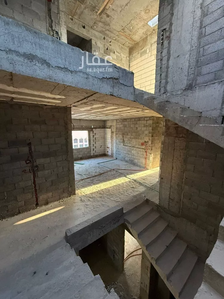 فيلا للبيع في شارع سليمان الجيلي, حي ظهرة البديعة, مدينة الرياض, منطقة الرياض صورة 3