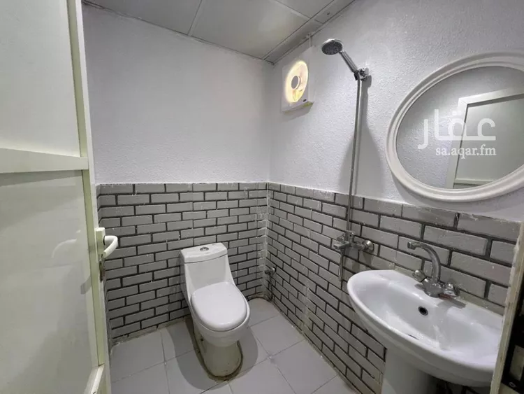 غرفة للإيجار في شارع ابن القرطبي, حي العريجاء الغربي, مدينة الرياض, منطقة الرياض صورة 4