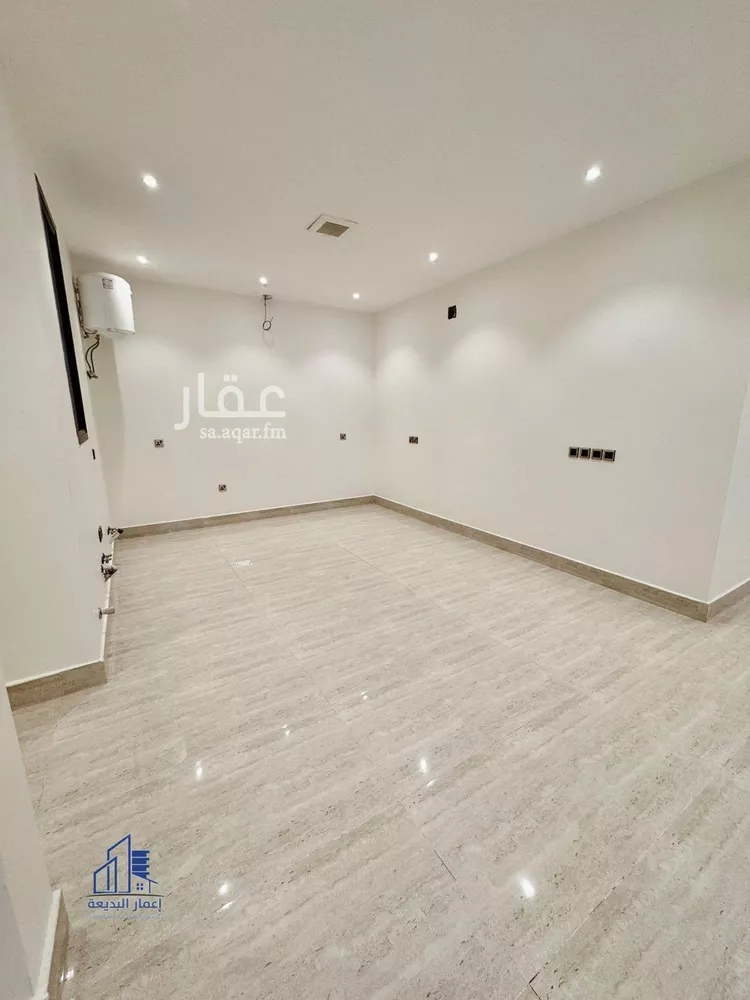 دور للبيع في شارع بكر بن العلاء, حي ظهرة البديعة, مدينة الرياض, منطقة الرياض 25