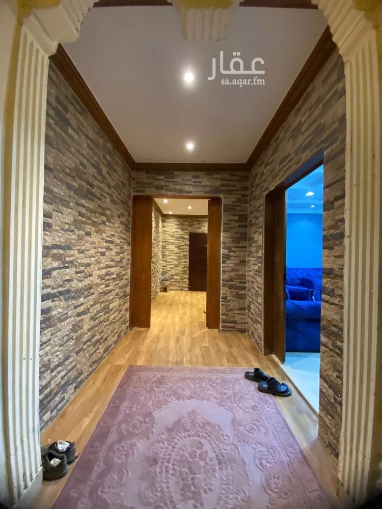 Floor for Rent in Riyadh Sultanah 8
